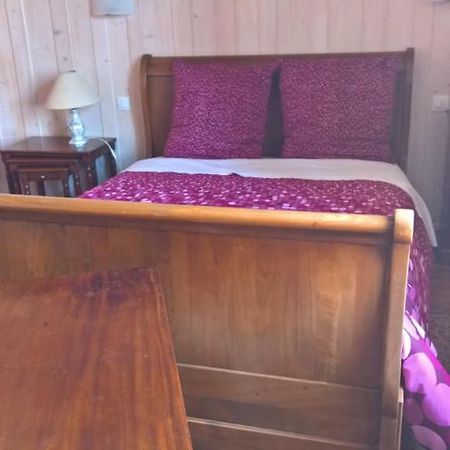 Chambre D Hote 1873 Frasne Екстериор снимка