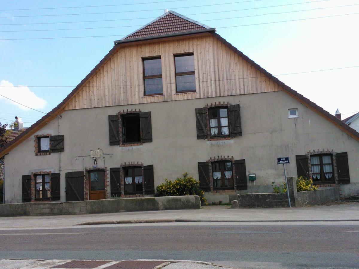 Chambre D Hote 1873 Frasne Екстериор снимка