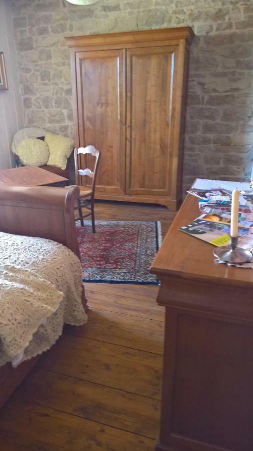Chambre D Hote 1873 Frasne Екстериор снимка